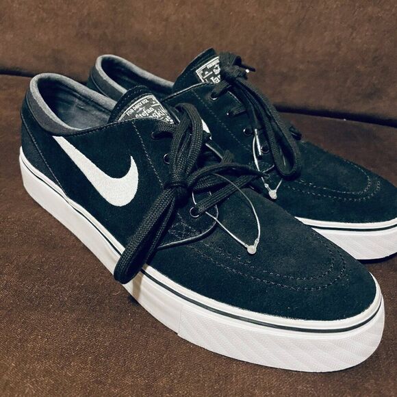 RARE Deadtstock NEW SB Zoom Stefan Janoski 'Black White' Suede Mens 9 US 8.5 UK - Picture 1 of 12